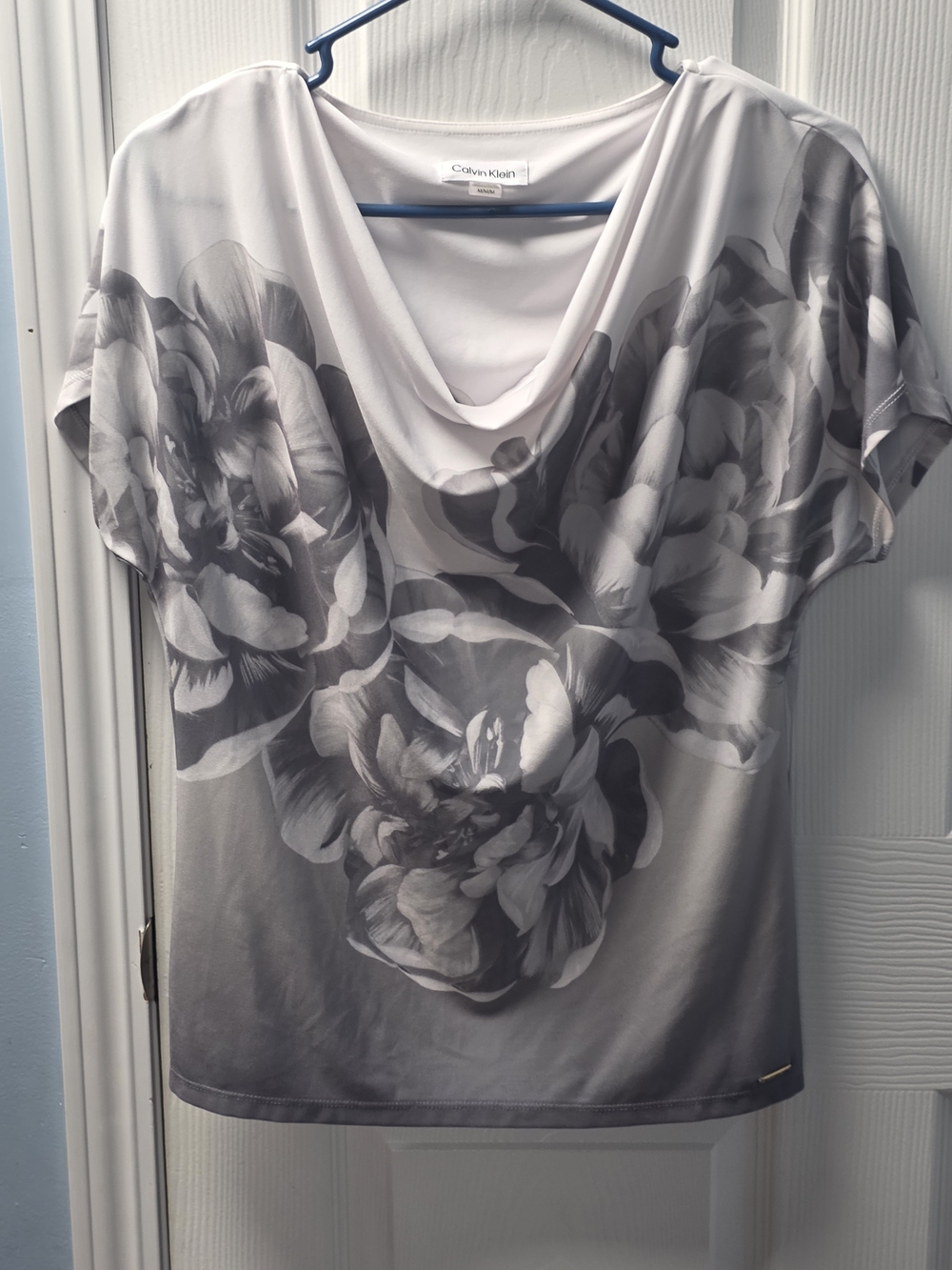 Calvin Klein Women's Gray Floral Draped Neck Top